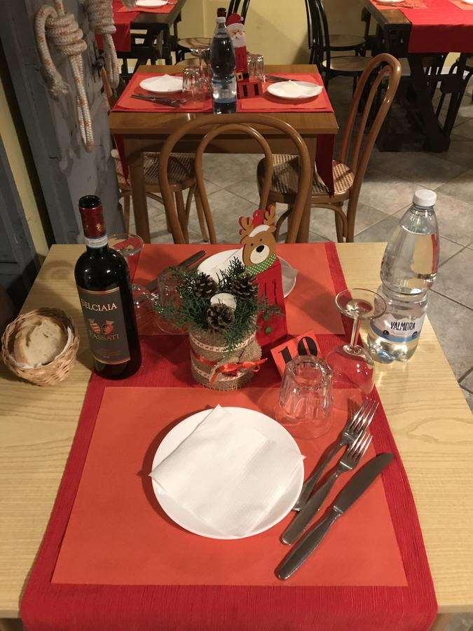 Il Grifo Hotel E Bisteccheria Toscana Montepulciano Stazione Restoran fotoğraf